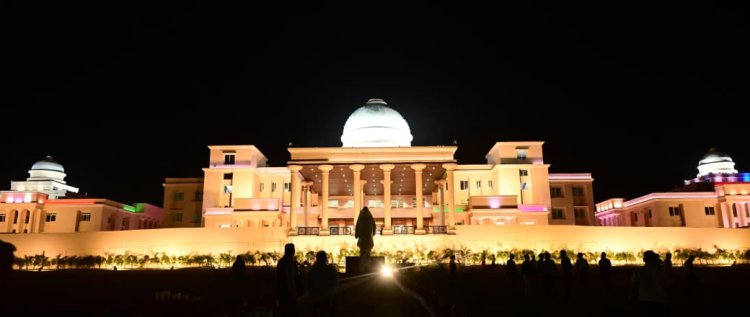 रजत जयंती वर्ष में छत्तीसगढ़ को मिला अपना भव्य और आधुनिक विधानसभा भवन